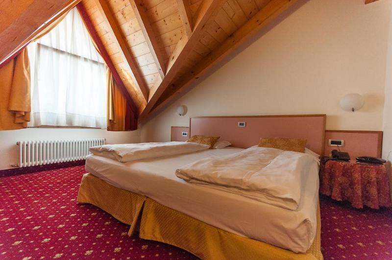 Alpholiday Dolomiti Wellness & Family Hotel Димаро Экстерьер фото