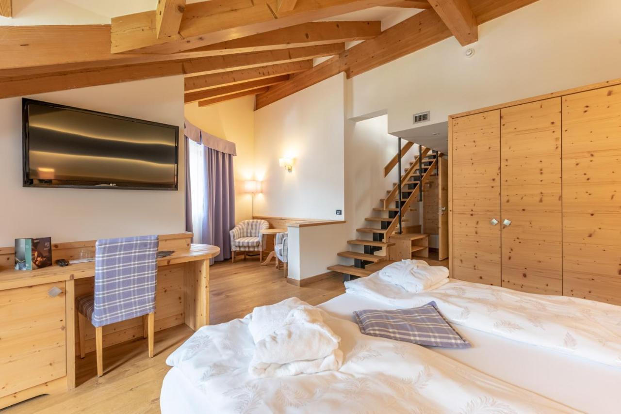 Alpholiday Dolomiti Wellness & Family Hotel Димаро Экстерьер фото